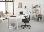 Slingerbureau model Q-bic 140x80cm